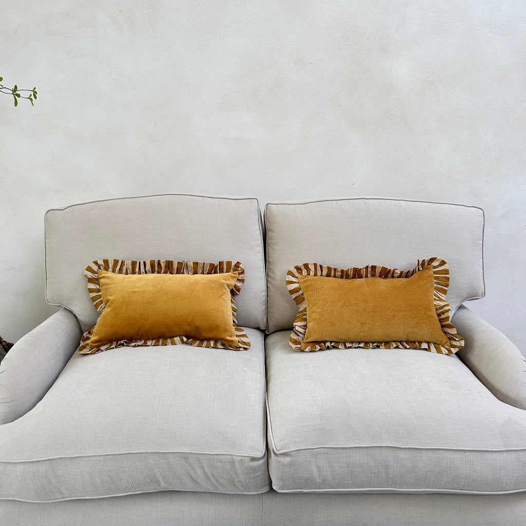 Frilled velvet cushion | Yellow
